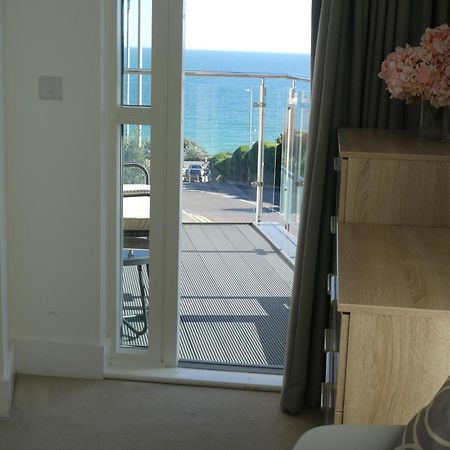 Seaview West Coast - Exceptional - 2 Bedrooms Sleeps 5 -Stunning Sea Views - 500 Metres To Beach Борнмът Екстериор снимка