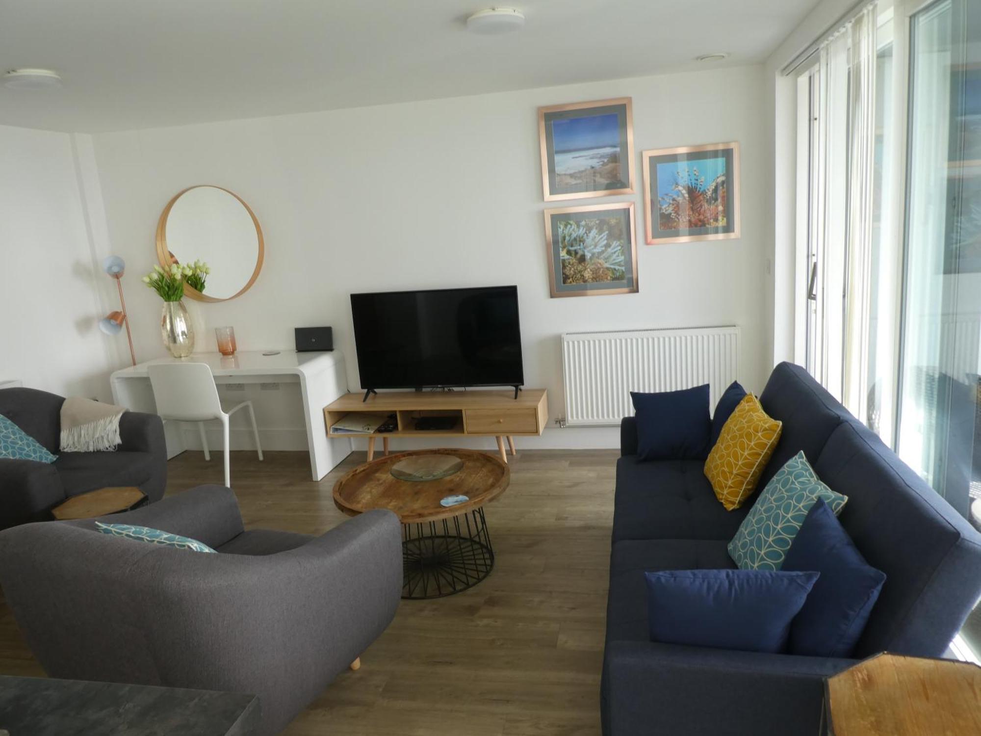 Seaview West Coast - Exceptional - 2 Bedrooms Sleeps 5 -Stunning Sea Views - 500 Metres To Beach Борнмът Екстериор снимка